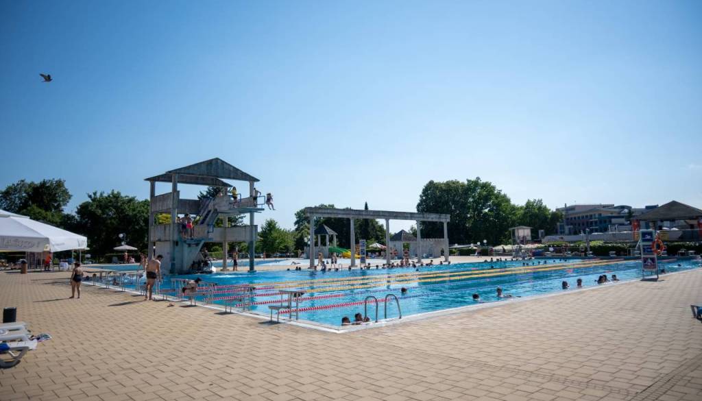 Po kratki osvežitvi nov vročinski val? Temperature bi lahko znova poskočile do 40 stopinj