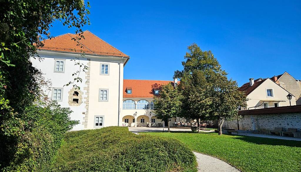 V Kranj prihaja Janez Bratovž: Razkrili so menu letošnje Kranjske dolge mize