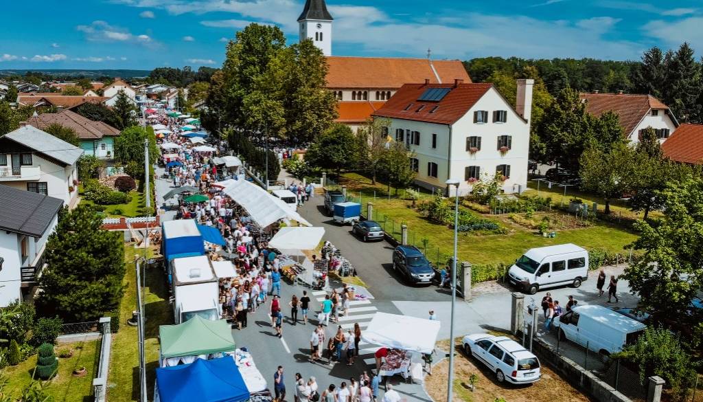 Znane so cene stojnic za veliko mašo, Turnišče dražje od Grada