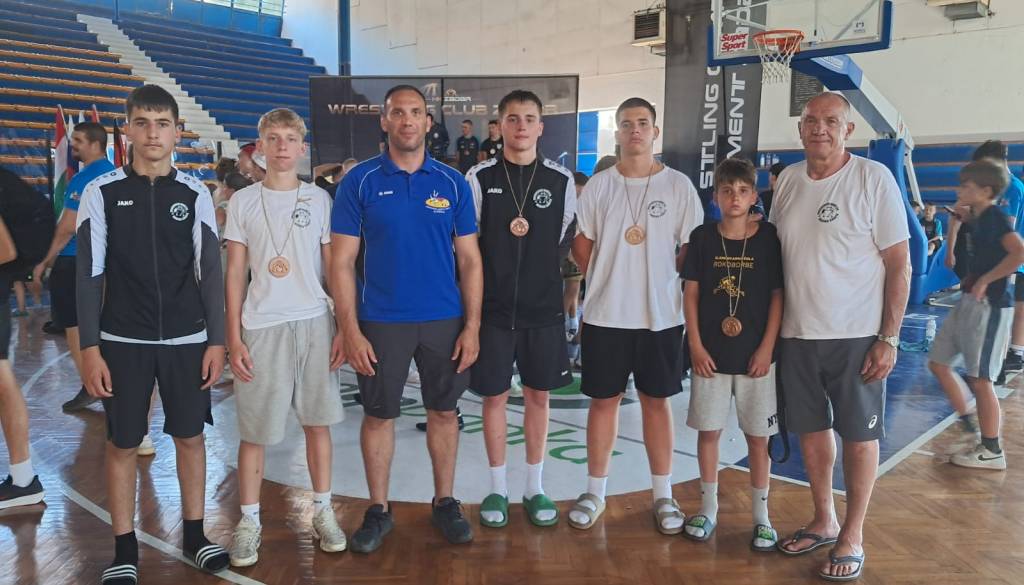 FOTO: Pet bronastih medalj za soboške rokoborce na turnirju Zadar Open