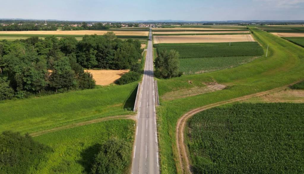 Pogodba podpisana, znano tudi, kdaj se bo začela gradnja težko pričakovane kolesarske povezave