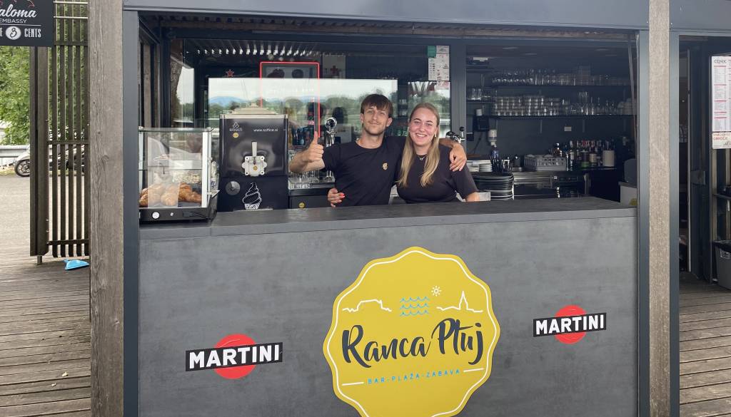 Naziv naj terase letos ob "ptujsko morje" : Bar Ranca Ptuj