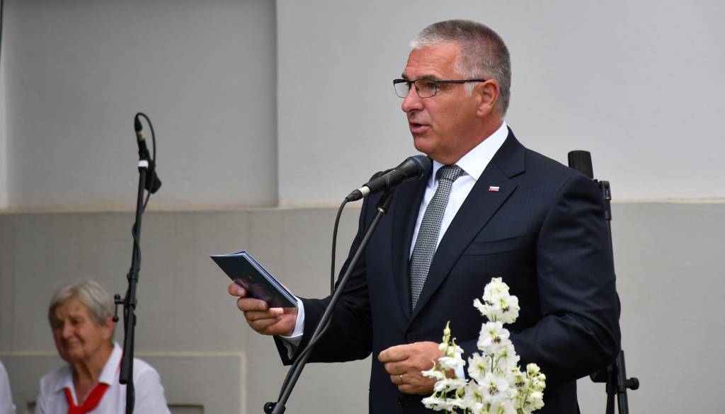 Strateški svet vlade bo vodil Lotrič, članom se pridružuje tudi prvi mož Domela