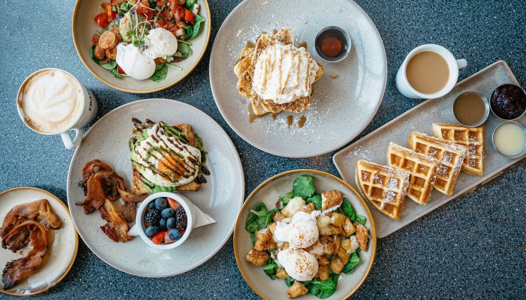 Kam v Ljubljani na najboljši zajtrk ali brunch? To so lokali, ki jih morate poznati