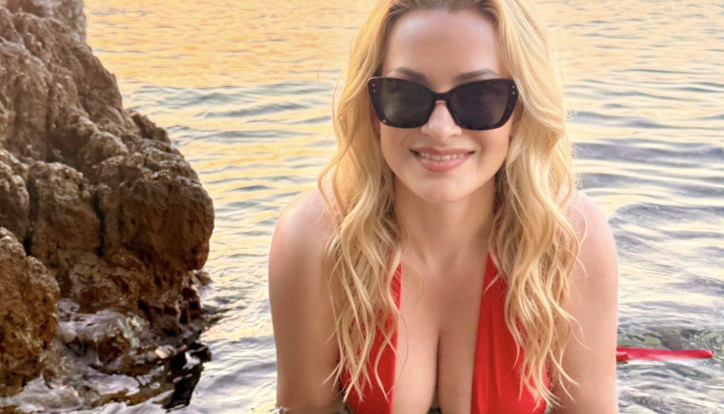 Danica Lovenjak očarala z novimi morskimi fotografijami ob sončnem zahodu
