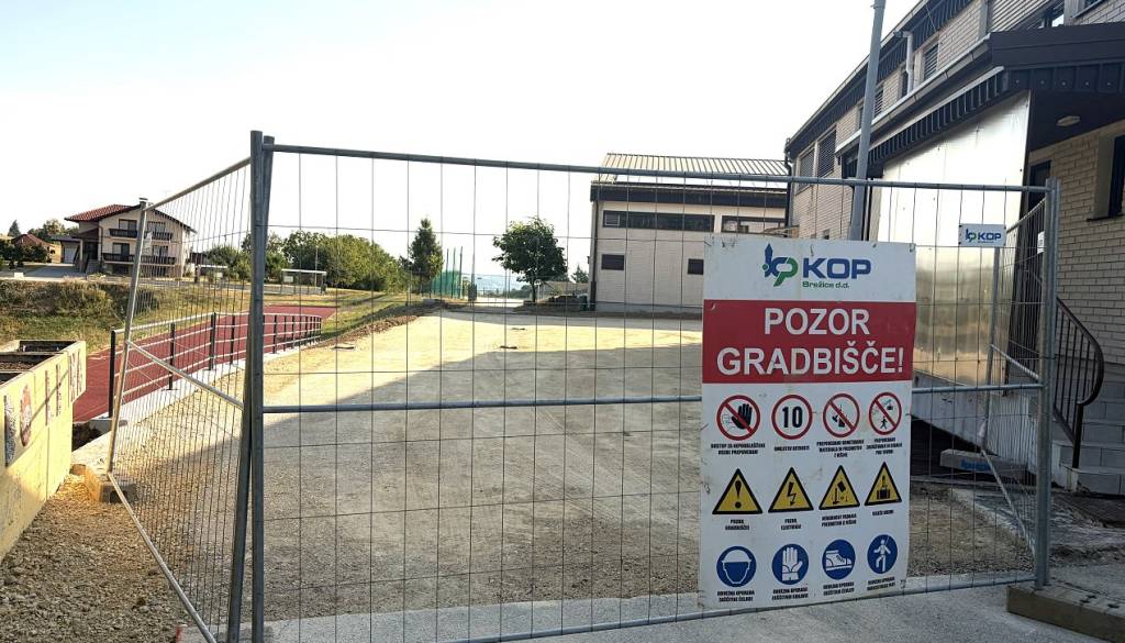 Nova tla, hlajenje, igrišča in sanacije: Tako so brežiške šole pripravljene na september