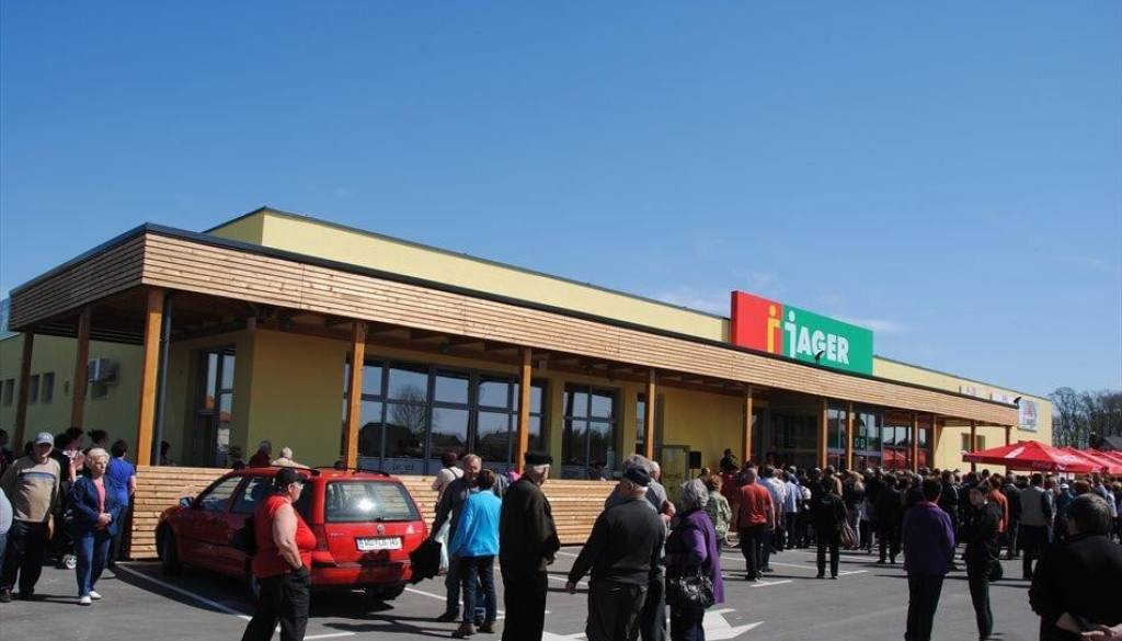 Občina Turnišče prodaja zemljišča, na katerih stoji trgovski center Jager