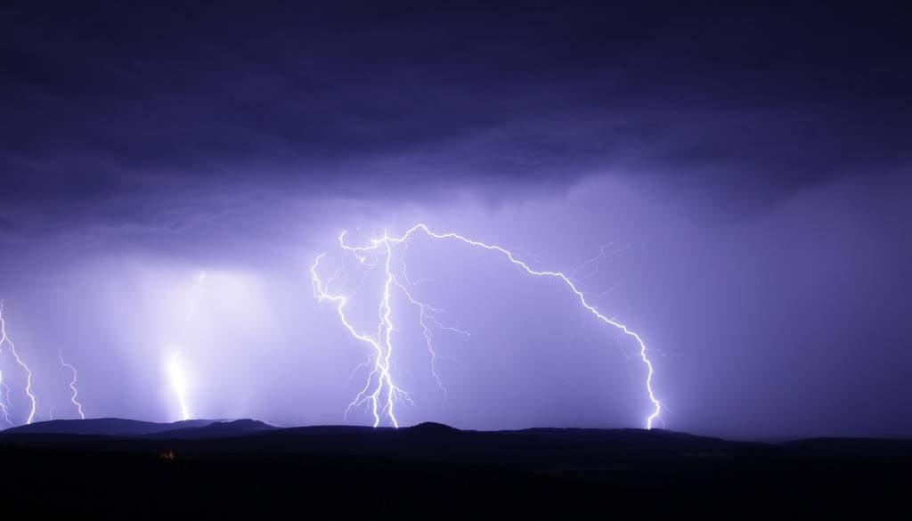 Strela zadela dva moška, eden umrl
