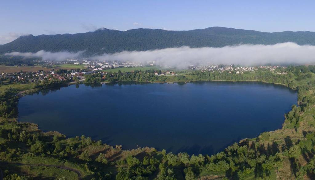 Kolpa in Čabranka zaprti za ribiče: zaradi visokih temperatur in pomanjkanja kisika velja prepoved do preklica