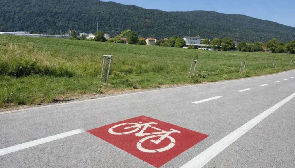 Kočevje izbralo izvajalca kolesarske proge, najdražji je bil novomeški CGP