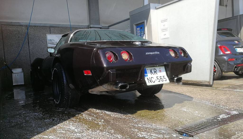 Poškodovan grb, druga oznaka ali napis po želji: kaj lahko storite?