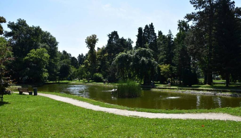 Podpisali pogodbo za prenovo mestnega parka, dela se začnejo prihodnji teden