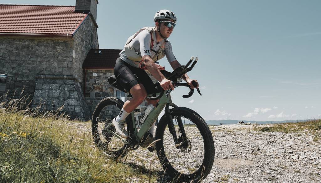 V petih dneh želi prekolesariti skoraj 1.900 kilometrov: Slovenec se podaja na izjemen podvig