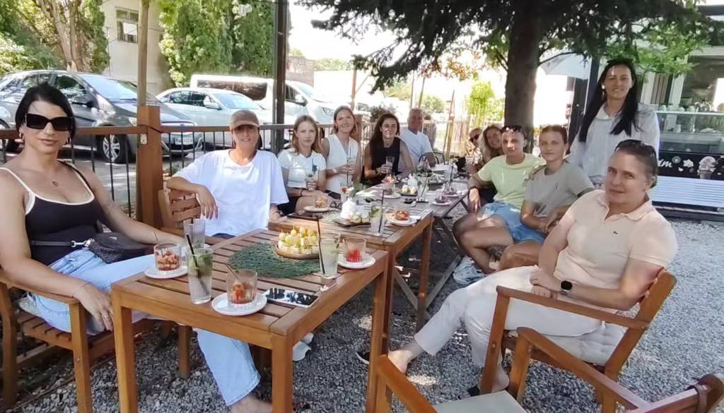Poseben obisk na Goričkem, v Platani gostili nogometne šampionke