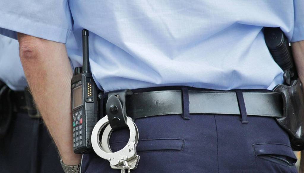 Nimate vozniškega izpita, pa vseeno sedete za volan? Na Hrvaškem vas lahko doleti 2.650 evrov kazni 
