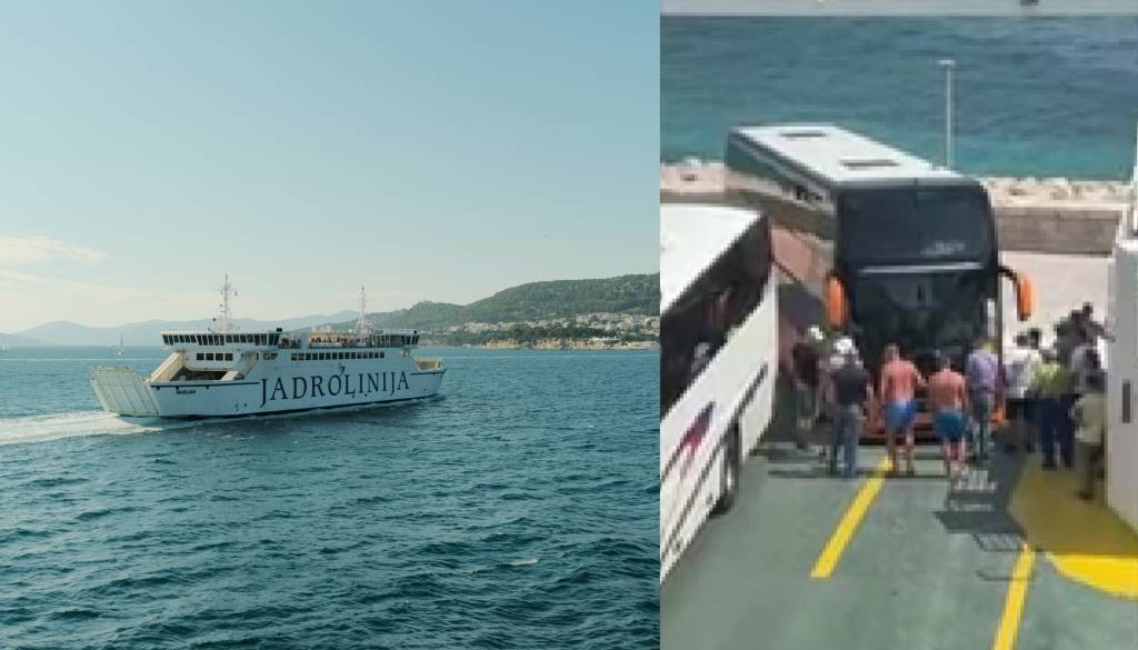 VIDEO: Dvonadstropni avtobus obtičal na trajektu za Korčulo, potniki ga skušali premakniti z zibanjem