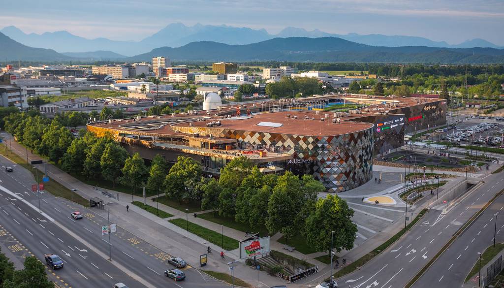 Ta petek bodo v ALEJI odprli prvo  fizično trgovino Notino v Sloveniji