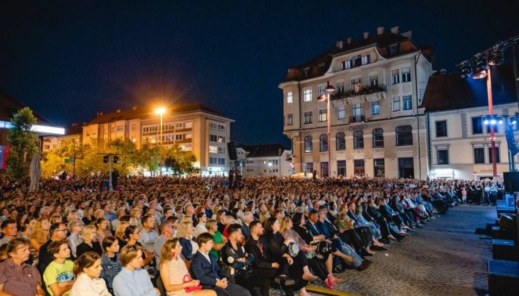 Koncerti, balet pod zvezdami in sladke dobrote, tako živahen bo konec tedna v Mariboru
