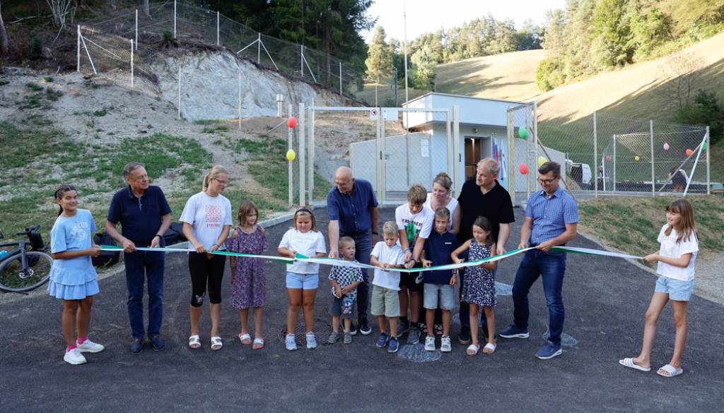 V Besnici skoraj pet kilometrov novega vodovoda, obnovili tudi cesto in zgradili most