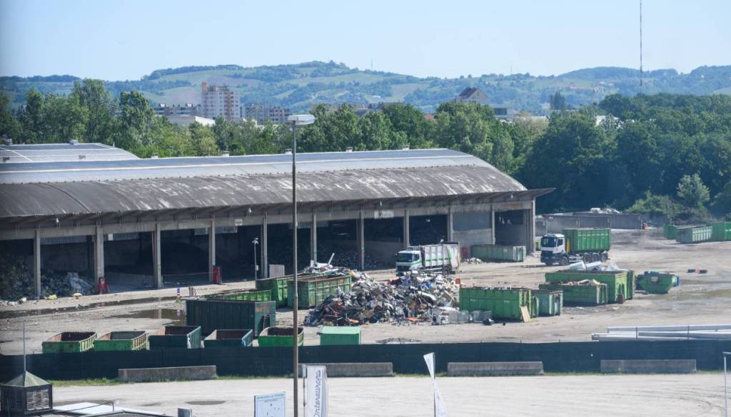 Kaj se dogaja z mariborsko sežigalnico? Država v postopku zahtevala dodatna pojasnila