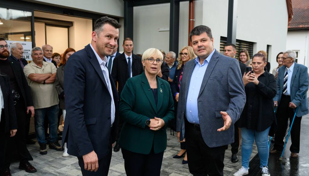 FOTO: Velik dan za Kobilje, obeležili zaključek največje investicije v zgodovini občine