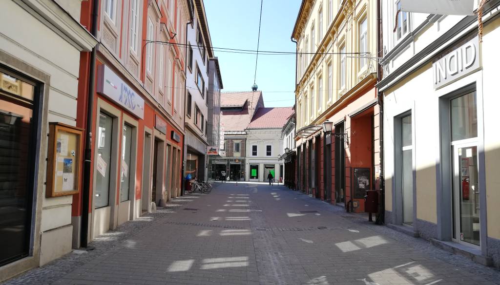 Mariborska občina oddaja štiri poslovne prostore: Najemnine od 273 pa do 580 evrov mesečno