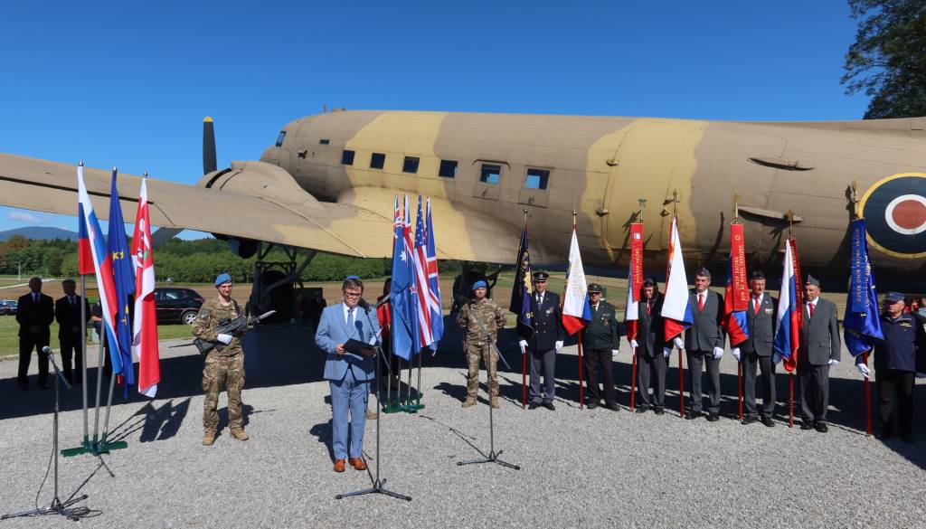 Pred 82 leti so bežali pred nacisti, pot v svobodo jih je pripeljala v Belo krajino