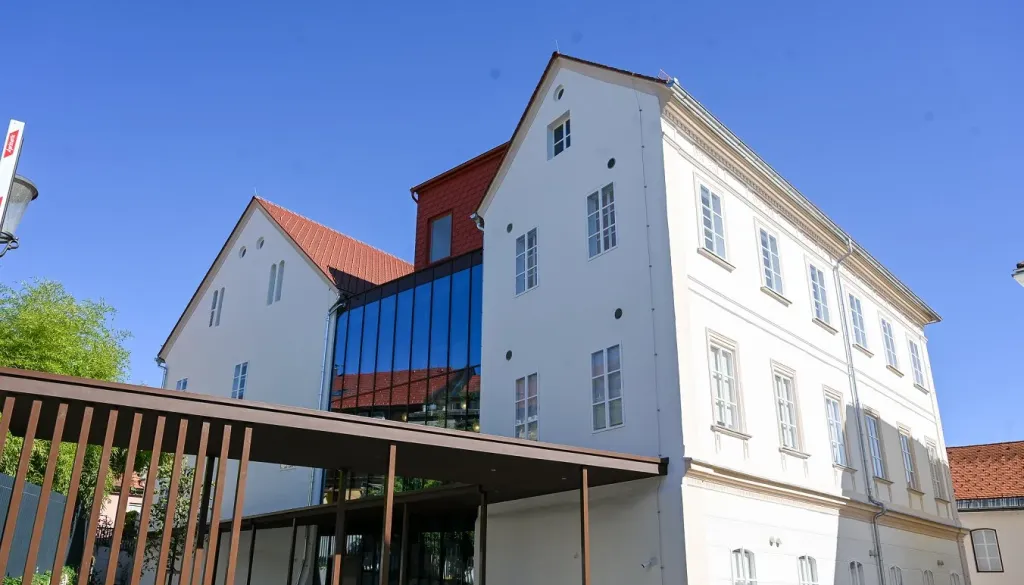 Najstarejši Narodni dom v Sloveniji po prenovi znova odpira vrata