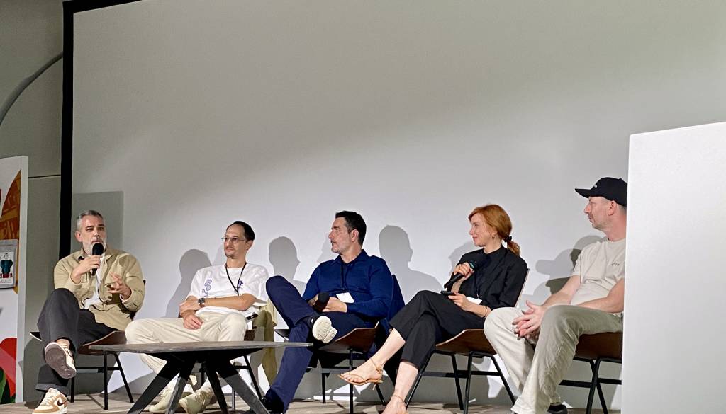 panel forum