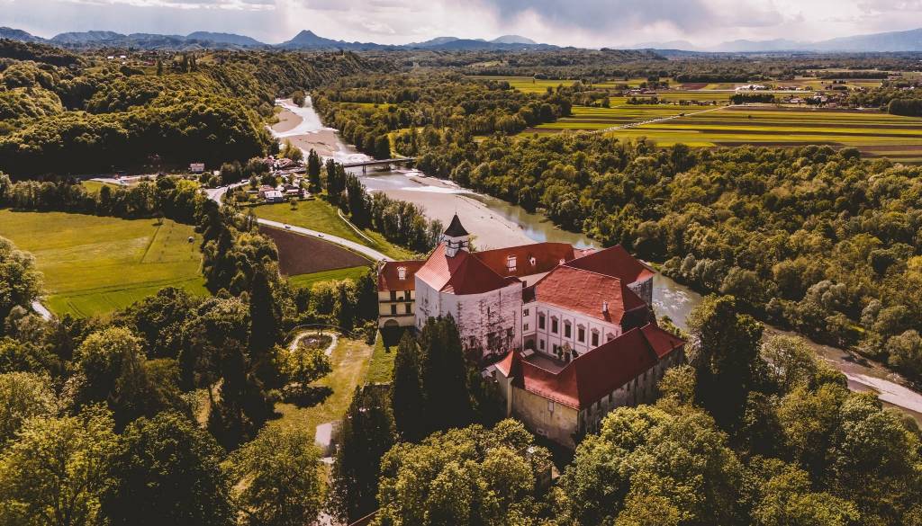 Po neuspešnem prvem razpisu znova iščejo izvajalca za sanacijo zidov gradu Borl