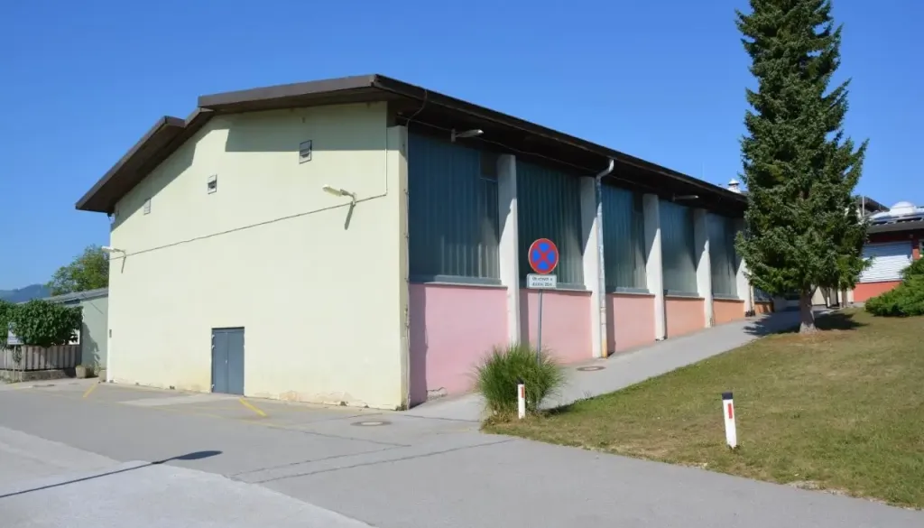 Več kot pol milijona državnih evrov za telovadnico v Pirničah, preostalo da občina