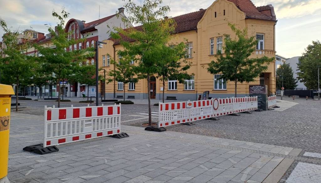 FOTO: Del Slovenske ulice v Murski Soboti že zaprt