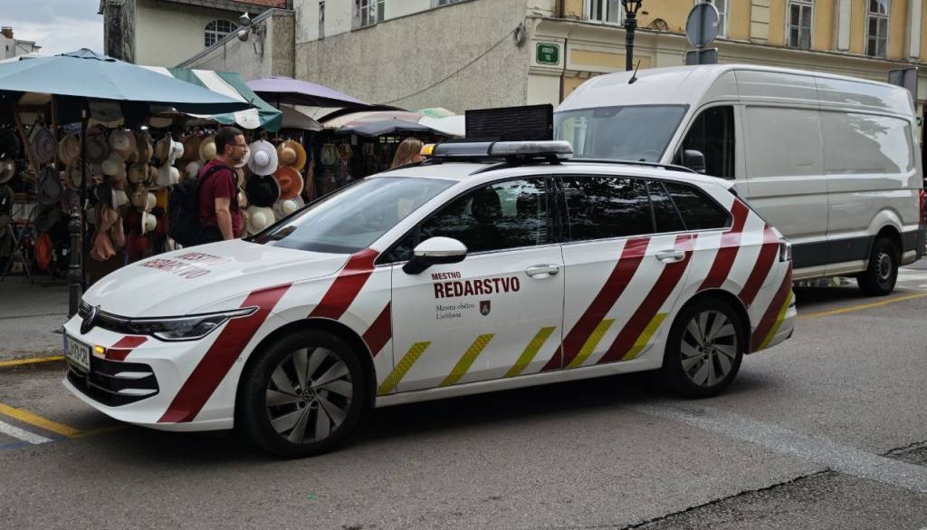 Pozor, tu bodo nadzirali motoriste: Koloni naj bi se izogibali kar po kolesarski stezi