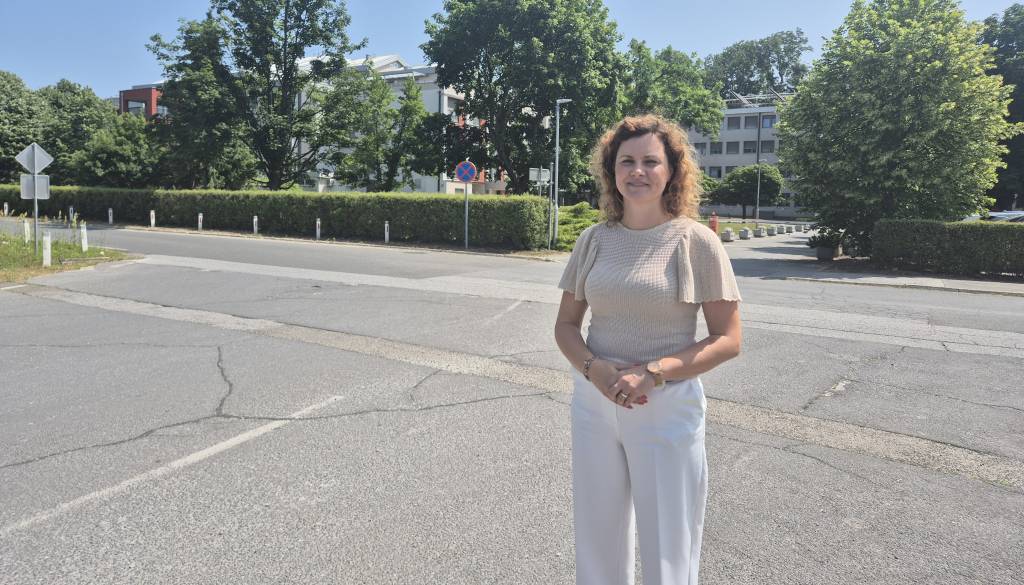 Ministrstvo zavrnilo imenovanje Ines Magdič za direktorico Doma starejših Rakičan