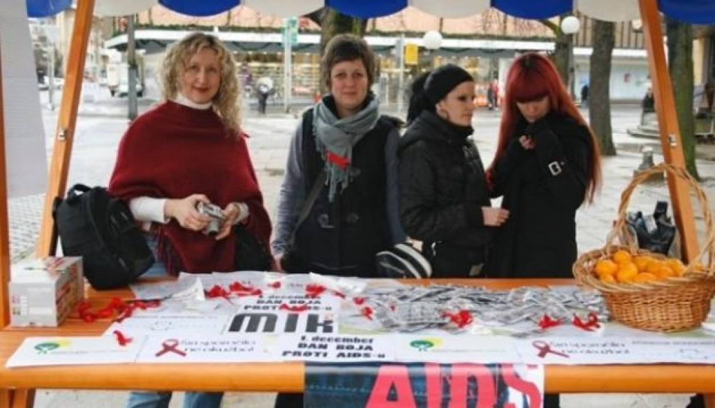 1. december je svetovni dan boja proti AIDS-u