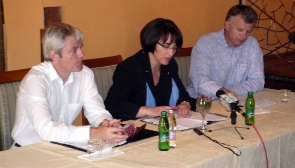 Mirovnik Marko Hren, ministrica Ljubica Jelušič in Andrej Horvat