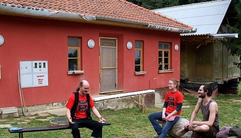 Art Središče