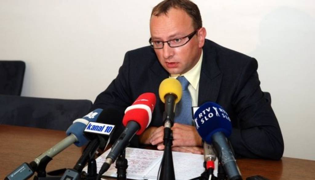 Radovan Žerjav je besen in v njem vre