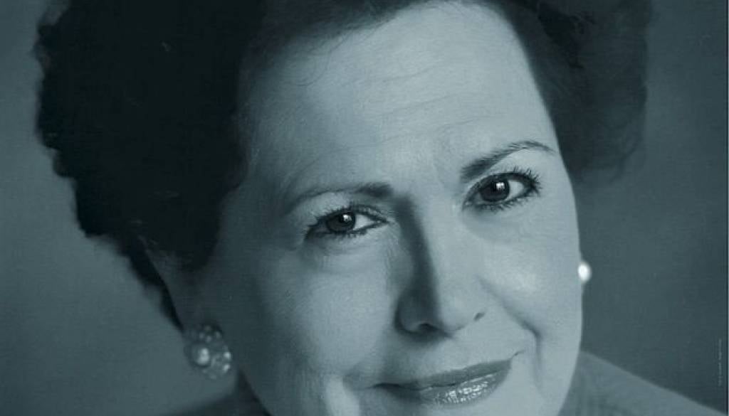 Dubravka Tomšič bo nastopila v Gledališki in kulturni dvorani Lendava