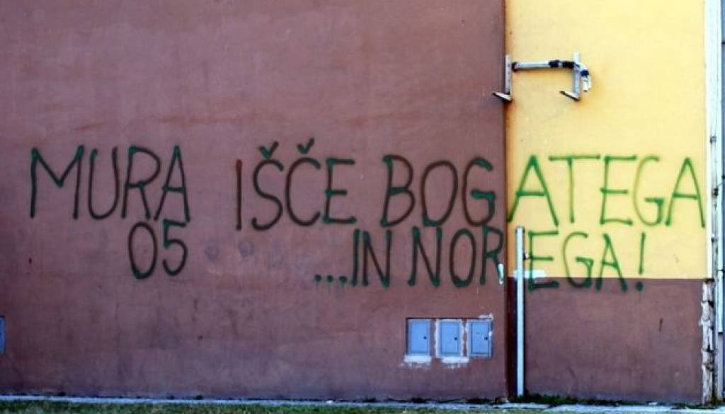 Grafit na Lendavski ulici v Murski Soboti pove vse...