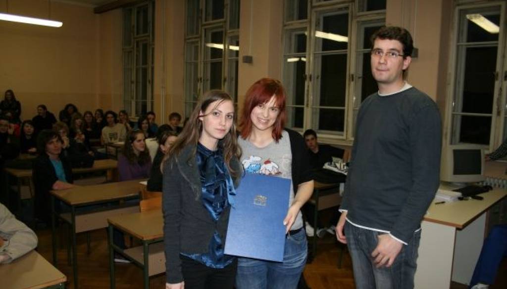 Debatno tekmovanje_1.jpg
