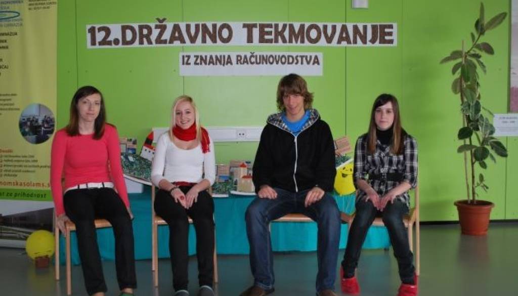 Prejemniki zlatega priznanja na tekmovanju iz znanja računovodstva