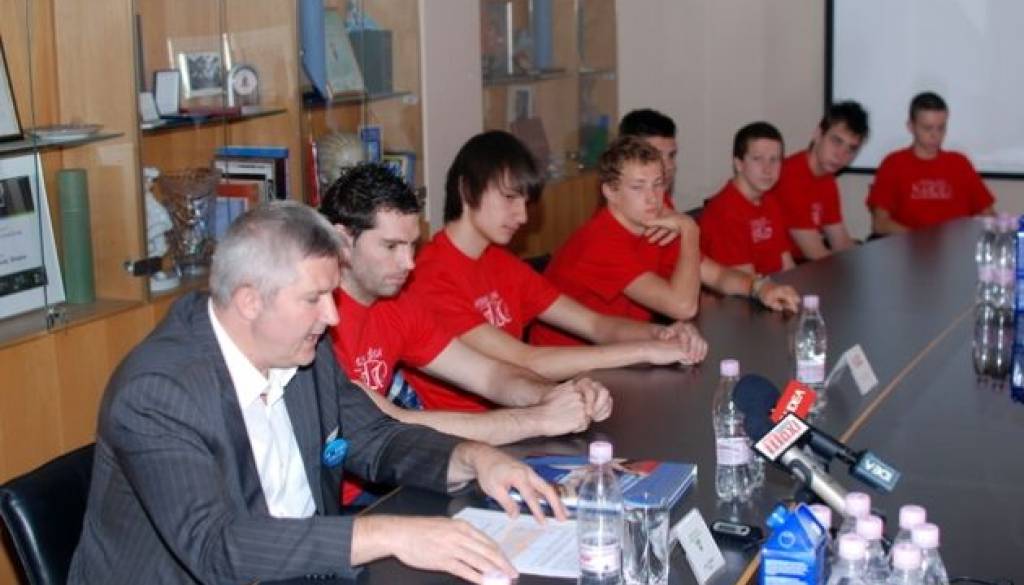 Sprejem zlatih plesalcev plesne šole Zeko pri soboškem županu (6).JPG
