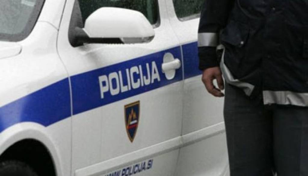 Policijaa.jpg