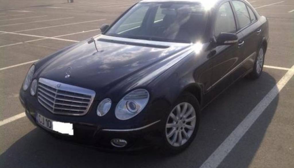 Kupce sta poskušala premamiti z lažnimi slikami in nizko ceno
