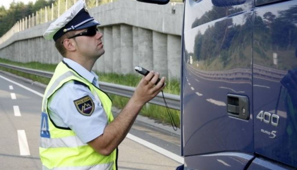 S prvim julijem se obetajo višje kazni.jpg
