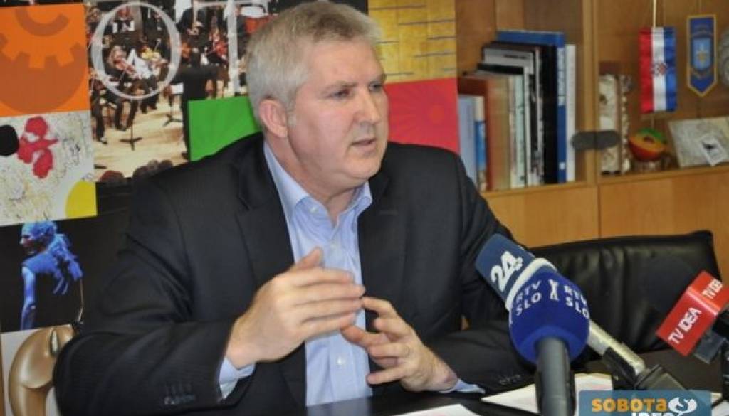 »Če bo Javno podjetje Komunala samovoljno nadaljevalo z istim tempom, bo prišlo do kratkih stikov, ki smo jih v preteklosti že imeli,« je opozoril Štihec.