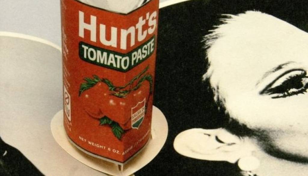Andy Warhol, Three pop-ups, tomato paste ca. 10 cm, In Andy Warhol.s Index Book, 28 x 21.5 cm, 1967, foto Bettina Brach.jpg
