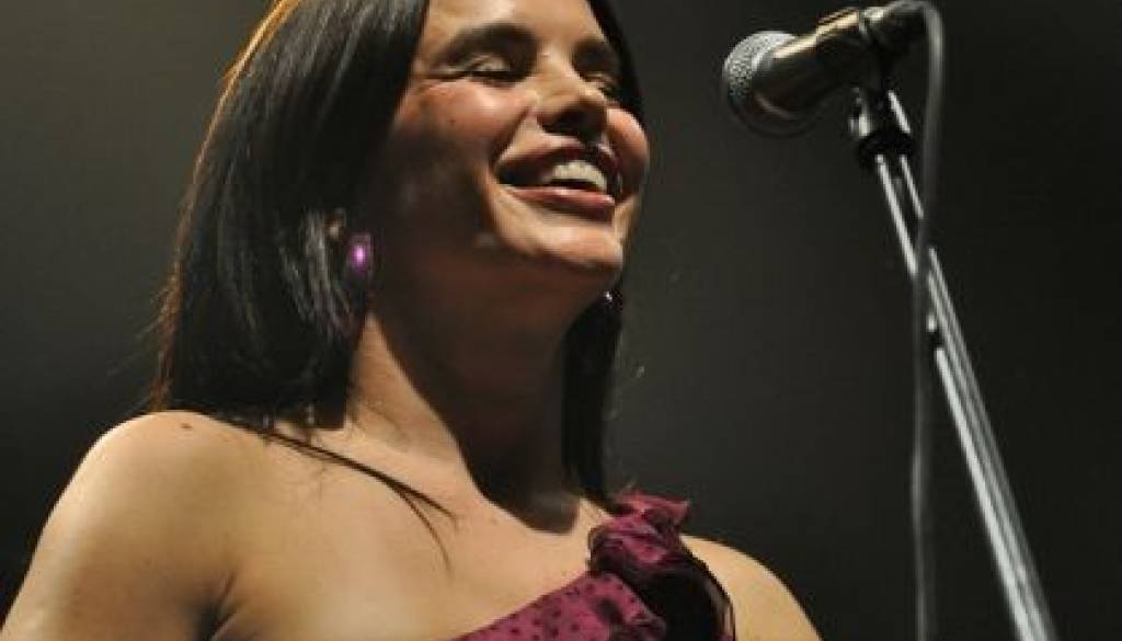 Tako je Severina lani nastopila v Veliki Polani. Zvezdnica se tudi po rojstvu sina odron ne misli odpovedati, saj bo že marca kot gostja nastopila na koncertu Gorana Bregovića.