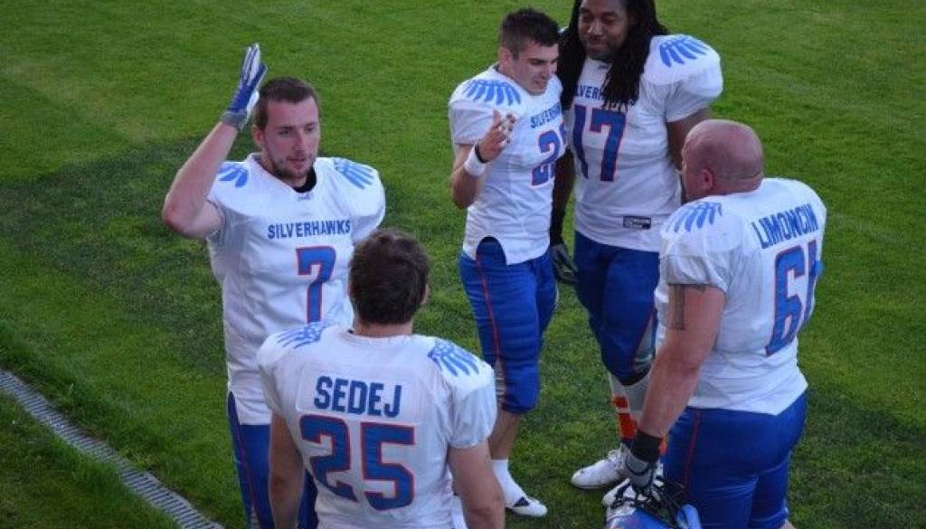 Silverhawksi so premagali Wolvse s 56 : 8 in osvojili pokal.